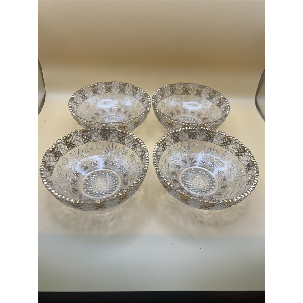 Indiana Glass Horsemint Set of 4 Berry Bowls by Shenning Antique 1915
